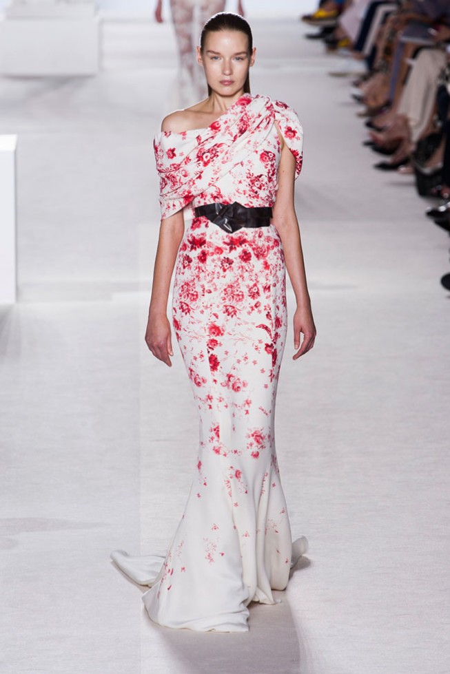 Романтичная коллекция Giambattista Valli: Haute Couture осень 2013 Романтичная коллекция Giambattista Valli: Haute Couture осень 2013