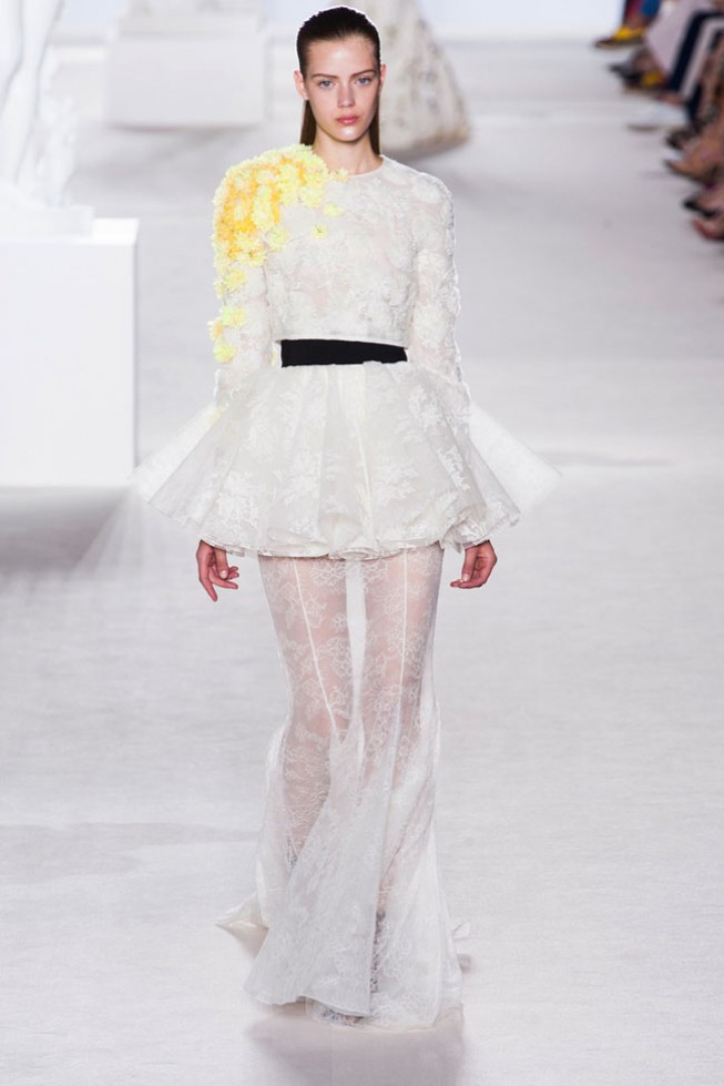 Романтичная коллекция Giambattista Valli: Haute Couture осень 2013 Романтичная коллекция Giambattista Valli: Haute Couture осень 2013