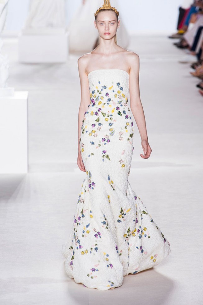 Романтичная коллекция Giambattista Valli: Haute Couture осень 2013 Романтичная коллекция Giambattista Valli: Haute Couture осень 2013